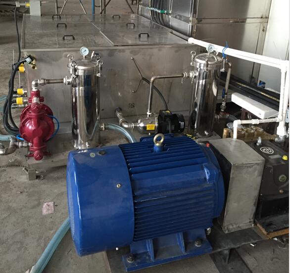 全自动50公斤-200KG高压喷淋清洗设备意大利进口高压泵